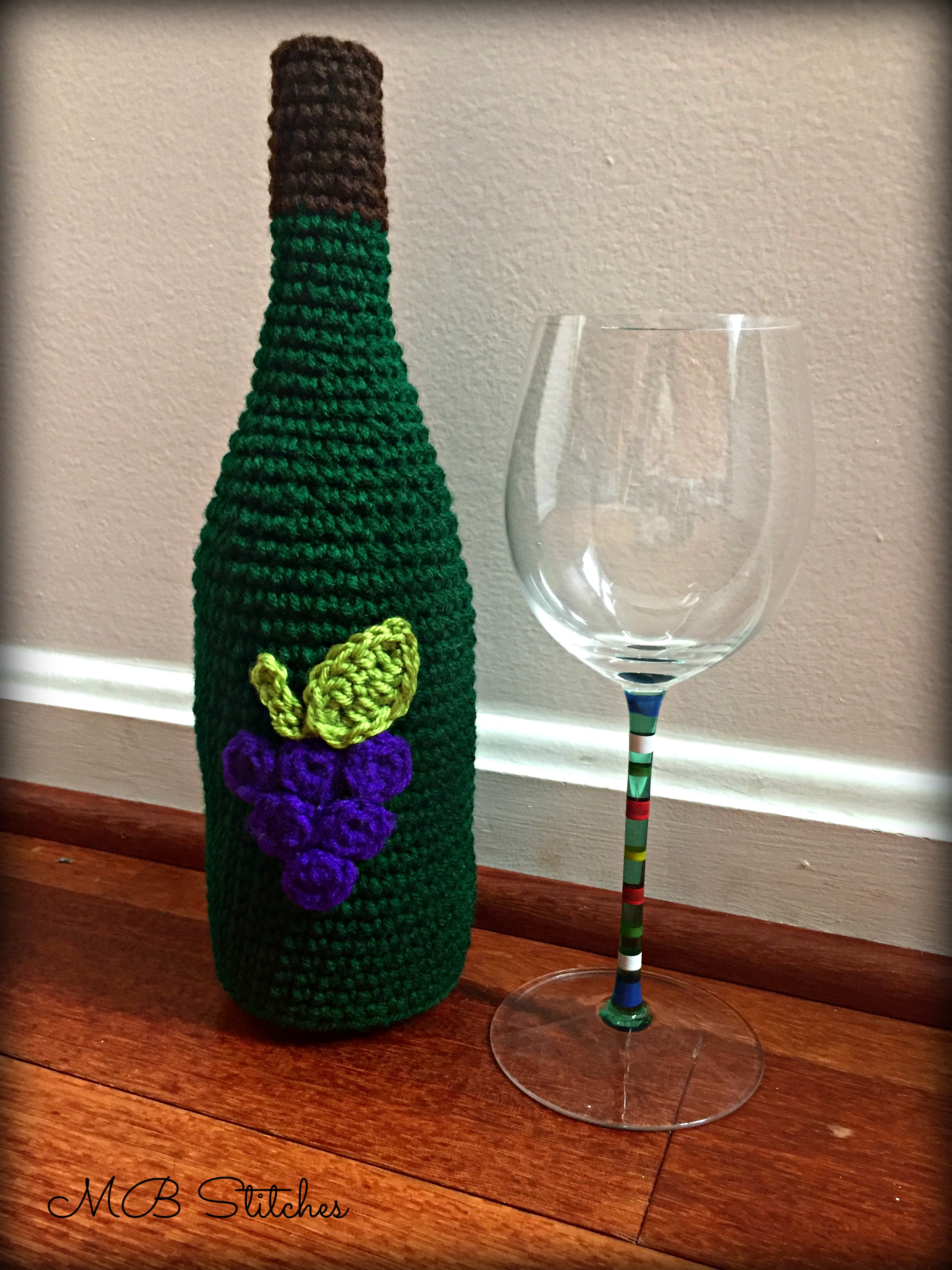 Clover 1045/G Purple Amour Crochet Hook, Size G, 4.0mm